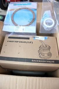 lot 5 image: Pool Filter SIB with 6-way top backwash valve and gaskets all still in packaging