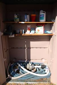 lot 10 image: Contents of Rubbermaid Cabinet