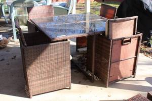lot 21 image: Outdoor Glass top Table and Chair Set, Basket Weave Style