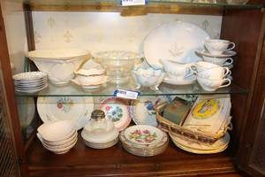 lot 42 image: MISC Ceramics, Lenox Serving Bowl, Blown Glass Serving Bowl, Kaysons Golden Rhapsody China Set, Recipe Books