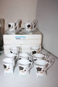 lot 94 image: Tea Cup and saucer set (some are unopened)