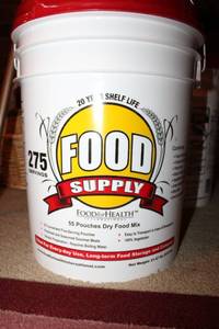 lot 100 image: Dry Food Supply Pouches in Unopened Bucket - 20 yr. shelf life, 275 servings