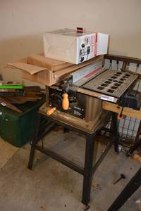 lot 251 image: Shop Series 10 Table saw with parts and stand