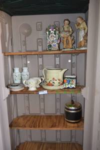 lot 260 image: Contents of Rubbermaid Cabinet - Figurines, Glassware Cabinet not included