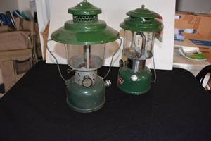 lot 287 image: Coleman Lanterns