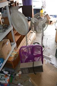 lot 298 image: Fan Lot Oscillating fans, purple box fan floor heater