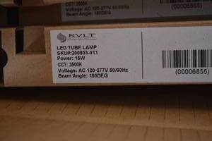 lot 302 image: Box of LED Tube Lamps 15W-180DEG-3500K