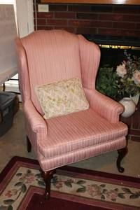lot 112 image: Rose Pink Upholstered Queen Anne Armchair
