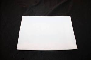 lot 118 image: Fitz and Floyd White Plates 13 still in Box (4 Boxes of 3box)