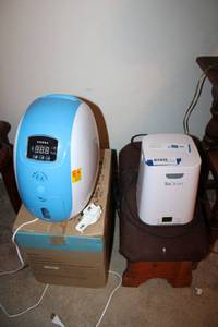 lot 172 image: SoClean Machine, Portable Oxygen Generator Plus Foot Stool