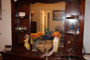 lot 180 image: Contents on Dresser Sunflowers, Yellow Vase, Ceramic Rabbit, Woven Basket, Bear Picture Frame, Crystal Cut glass canoe, Figurines