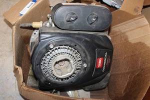 lot 31 image: Toro Commercial Lawn mower Motor Was running when removed