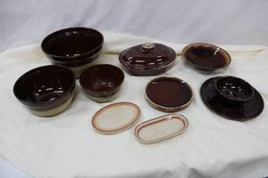 lot 34 image: Brown OvenwareStoneware Dish Set with Nesting Mixing Bowl Set