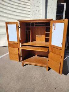 lot 8 image: Personal Cabinet Desk