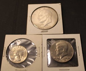 lot 52 image: 1976-D Bicentennial uncirculated coins Ike Dollar, half Dollar, Quarter