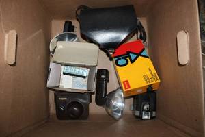 lot 99 image: Vintage Cameras and equipment