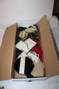 lot 222 image: Formal beaded pursesclutches and ladies gloves