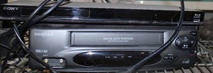 lot 228 image: Electronics VCR player, Blu-ray disc player