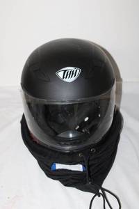 lot 236 image: THH Motorcycle Helmet model TS-39 size XXL