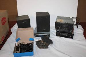 lot 240 image: Electronics Speakers and car stereos
