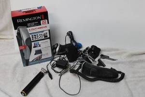 lot 247 image: Electric shavers and Remington Haircut Kit