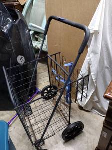 lot 259 image: folding shoppingrolling cart