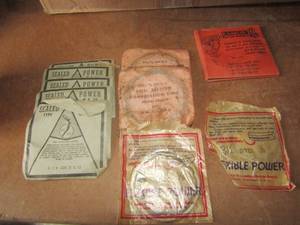 lot 18 image: Box of flex power Ramco Piston rings qty 40 plus