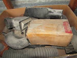 lot 24 image: Ac heat vents and hoses plus face vents