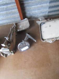 lot 41 image: small oval mirror has a crack in middle, 2 other vintage mirrors unknown for type of vehicle