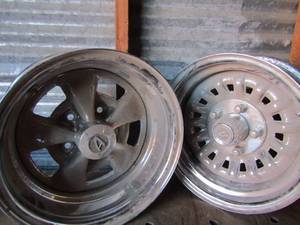 lot 67 image: Various cartruck rims, 15 5 lug, --- 15 5lug