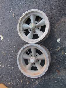 lot 70 image: 16 rim with 5 lug. 17 rim with 5 lug