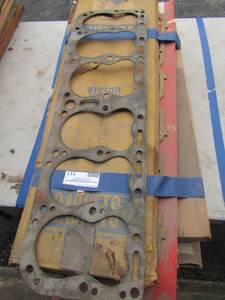 lot 111 image: Various gasket sets including brands Fel-Pro, Victor and Mc cord qty 10 