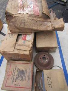 lot 112 image: Spark O Liners and Fan pulleys for ford and chevy vehicles unknown years or models