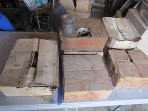 lot 139 image: 311681-5 Pistons qty 15 plus, 1 part number for all qty 6 boxes
