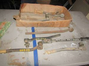 lot 145 image: Tie rod ends for chevy truck years 1960-1979