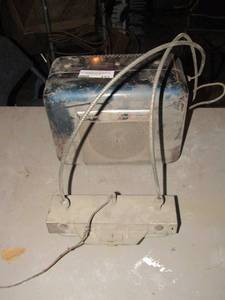 lot 151 image: Motorrola air vent of some sort, comes weith plug