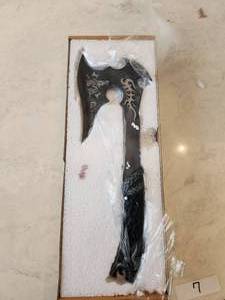 lot 18 image: Collectible Axe in box