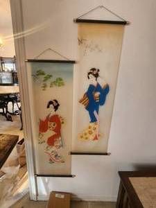 lot 104 image: Pair of 2 vintage scroll paintings