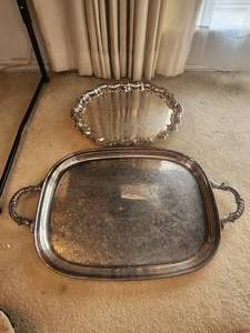 lot 55 image: Selection of 2 silver platters-trays