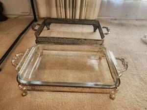 lot 56 image: Selection of 2 vintage silver buffet-chafing dish holders and 1 glass dish