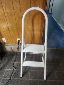 lot 186 image: High back 2 step metal stool