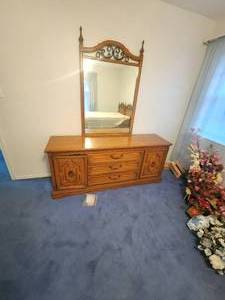 lot 130 image: Dresser with mirror - 19 x 70w x 30H - Mirror 33 x 49