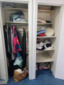 lot 185 image: Contents of closet