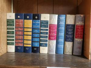 lot 233 image: Selection of Readers digest books