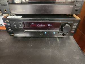 lot 267 image: JVC RX-8040 - audio-video control receiver