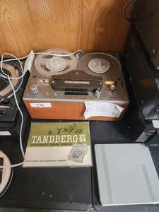lot 270 image: Tandberg 64 stereo tape deck - came on but has note that it may need a tube