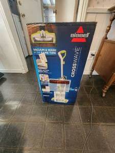 lot 274 image: Bissell Crosswave vacuum & wash