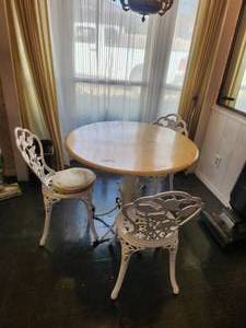 lot 277 image: 36 marble top table with 3 wrought iron chairs