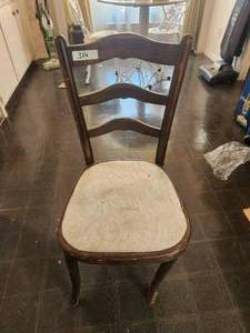 lot 316 image: Vintage ladder back chair