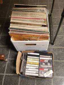 lot 259 image: Selection of vintage records